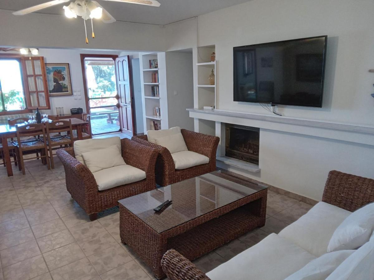 Fantastic House With A Wonderful View Of The Sea Villa Kapotidhes Екстериор снимка